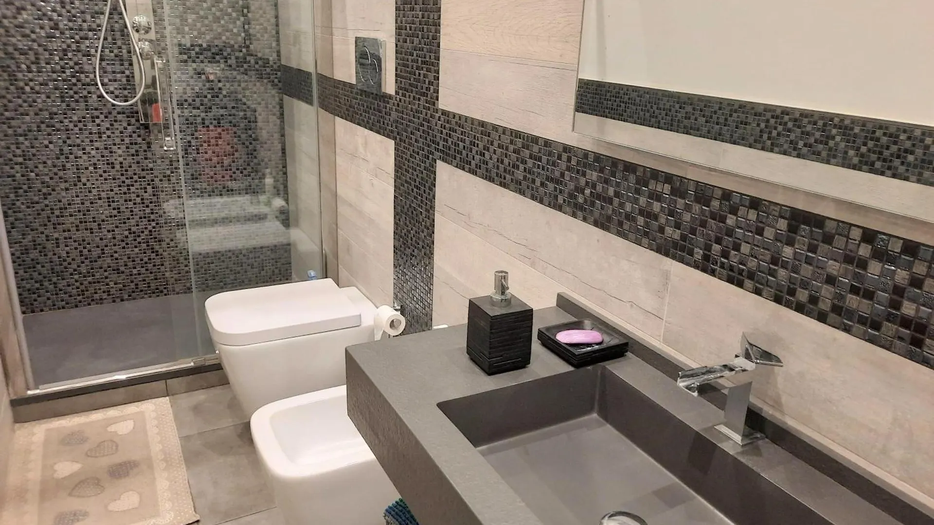 Appartamento Lungocanale Viareggio Apartment